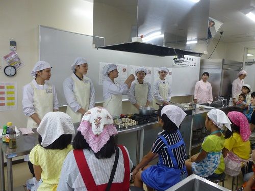 【食物栄養学科】親子料理教室を開催しました