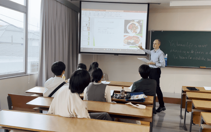国際言語・文化学科 イメージ1